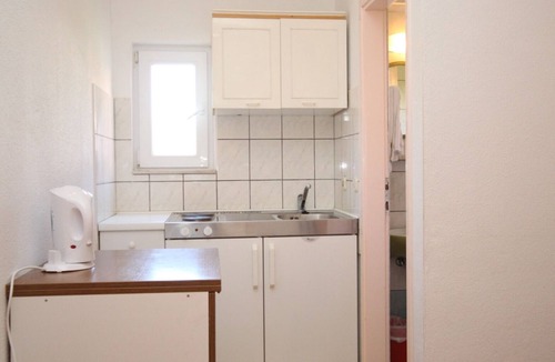 Tucepi Apartment | Two bedroom apartment with terrace and sea view Tučepi, Makarska (A-6817-c)
