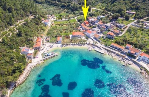 Babina Apartment | Two bedroom apartment with balcony and sea view Cove Babina, Korčula (A-19712-a)