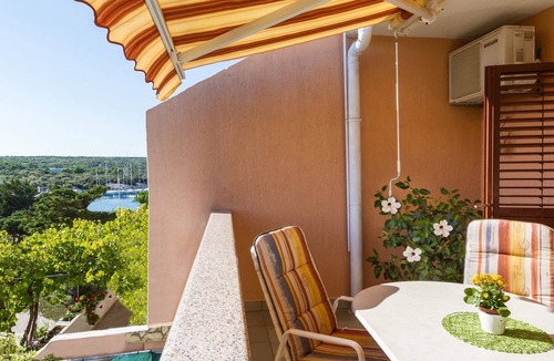 Simuni Apartment | Two bedroom apartment with terrace and sea view Šimuni, Pag (A-4083-a)