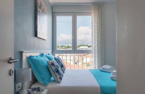 Bacvice Apartment | Two bedroom apartment with stunning sea view