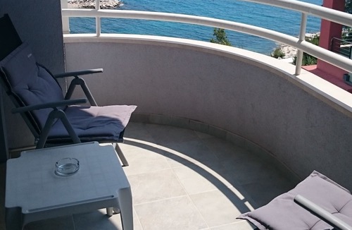 Znjan Apartment | Two bedroom apartment with terrace and sea view Split (A-2983-a)