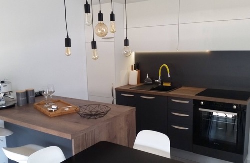 Nin Apartment | Two bedroom apartment with terrace and sea view Nin, Zadar (A-16428-a)