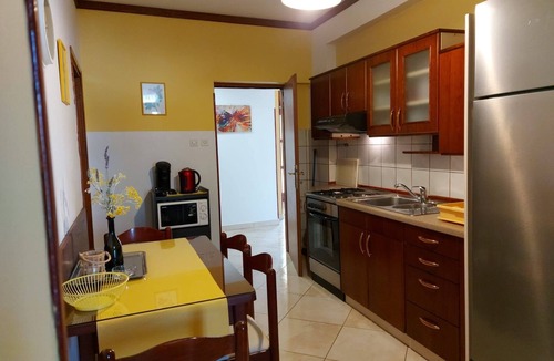 Palit Apartment | Two bedroom apartment with terrace Palit, Rab (A-15794-a)