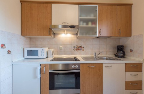 Tar-Vabriga Apartment | Two bedroom apartment with terrace Tar, Poreč (A-13245-a)