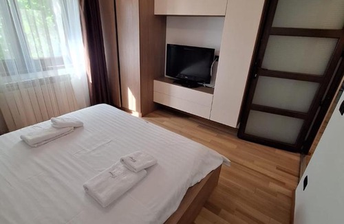 Suceava Apartment | Urban George Enescu 4 BeedRoom Apartment Suceava