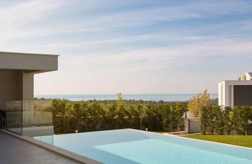 Viskovici House | Vacation home Paola by Interhome