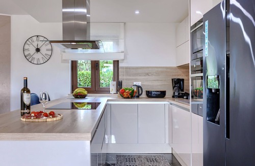Vizinada House | Vacation home Alena by Interhome