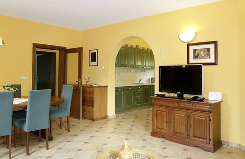 Drinovci House | Vacation home Ana by Interhome