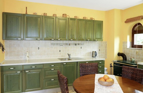 Drinovci House | Vacation home Ana by Interhome