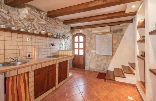 Zagore House | Vacation home Luna by Interhome