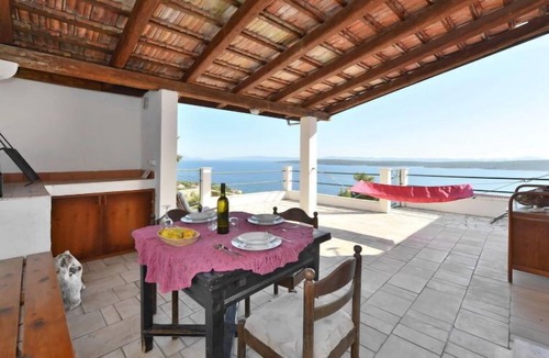 Zavala House | Vacation home Margarita (HRV252) in Hvar/Kalober - 9 persons, 3 bedrooms