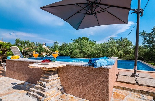 Rudine House | Vacation home Marija by Interhome