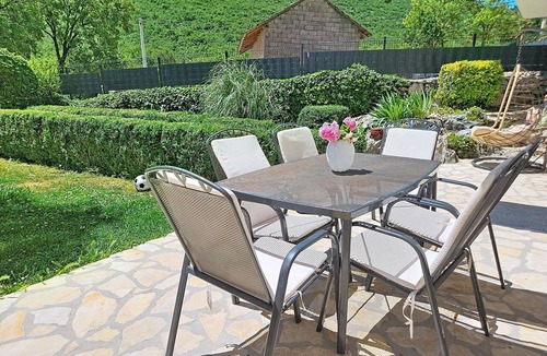 Runovici House | Vacation home Smile by Interhome