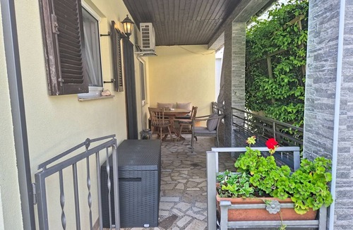 Finida House | Vacation home Srećko by Interhome