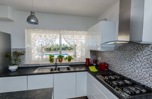 Rudine House | Vacation home Suzy by Interhome