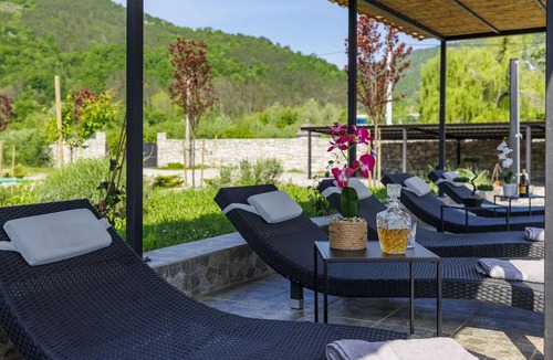 Gradinje House | Vacation home Tina by Interhome