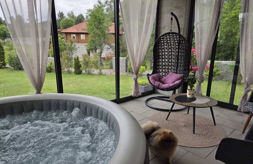 Grabovac House | Vacation home w garden close to Plitvice Lakes