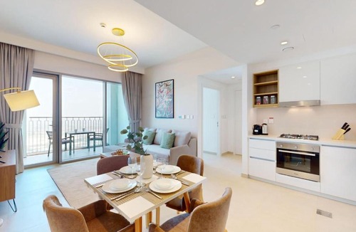 Za'abeel 2 Apartment | Vacationer Holiday Homes I Elegant 1 Bedroom with City View I Downtown I Close to Burj Khalifa & Dubai Mall