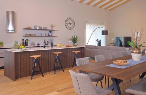 Brtonigla House | Vigneto by Interhome