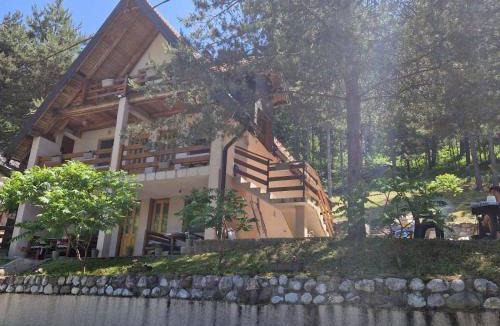 Konjska Reka Cabin | Vila Borovi