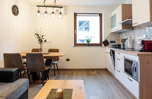 Skofja Loka Apartment | Vila Hrastnica 2 Apartma Sivka famaly friendly only 3 km from Škofja Loka