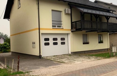 Sanski-Most Apartment | Vila Komfort