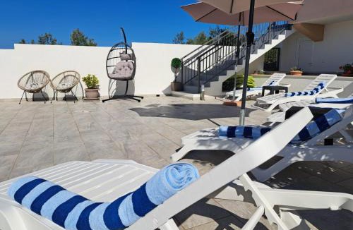 Dvornica Villa | Vila Leona