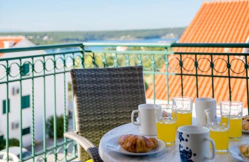 Cove Makarac (Milna) Apartment | Vila Mimoza