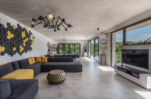 Jadruhi Villa | Villa ∙ 13 bedrooms ∙ 28 guests