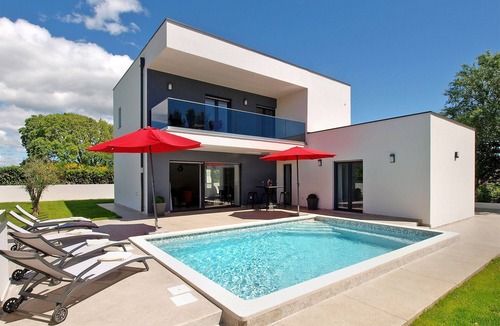 Sisan Villa | Villa 1866/22912 (Istria - Sisan), 4000m from the beach