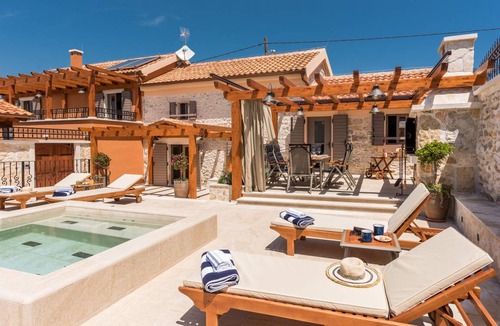 Bicine Villa | Villa ∙ 2 bedrooms ∙ 4 guests