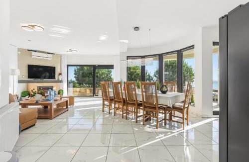 Crikvenica Villa | Villa 20 Stars Crikvenica - Luxury Group Villa for 20 Guests