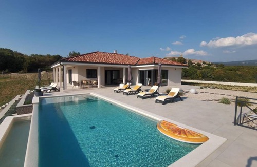 Grabri Villa | Villa ∙ 3 bedrooms ∙ 6 guests