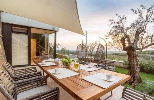 Buje Villa | Villa ∙ 4 bedrooms ∙ 8 guests