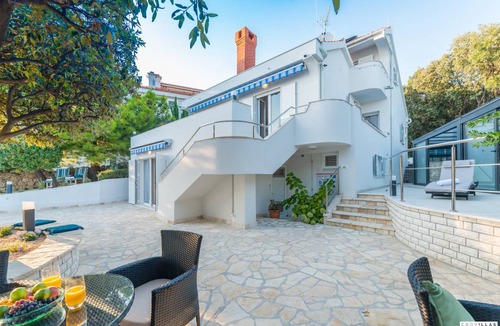 Mandre Villa | Villa ∙ 6 bedrooms ∙ 12 guests