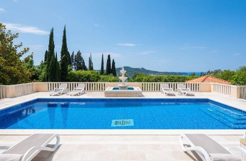Trsteno Villa | Villa ∙ 6 bedrooms ∙ 12 guests