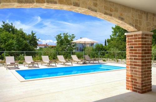 Rasopasno Villa | Villa Adria