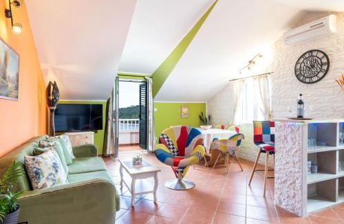 Municipality of Dubrovnik Villa | Villa Adrian - Six Bedroom Villa with Swimming pool and Sea View