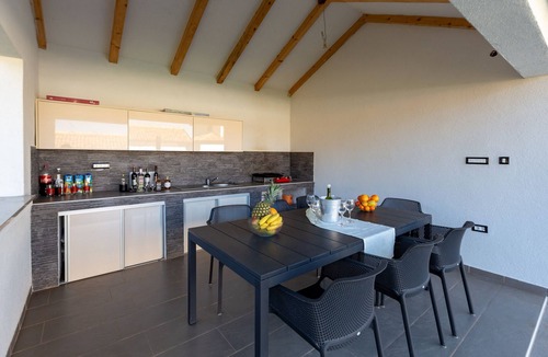 Sisan Villa | Villa Alba Rossa near Pula for 6 people with private 50 m2 pool only 1 km from the beach