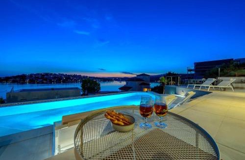 Podglavica Villa | Villa Allina, 5-Bedroom Villa with Panoramic Views, Heated Pool