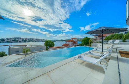 Podglavica Villa | Villa Allina, 5-Bedroom Villa with Panoramic Views, Heated Pool