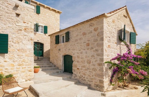 Zavala Villa | Villa Amarant - Five Bedroom Villa, Sleeps 10