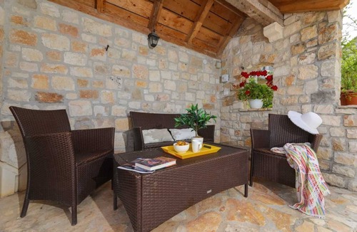 Cove Makarac (Milna) Villa | Villa Amica