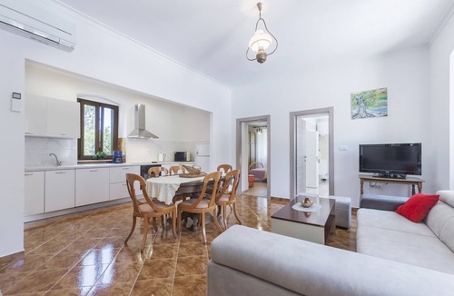 Labin Villa | Villa Ana Labin for 12 person with 6 bedrooms & private pool