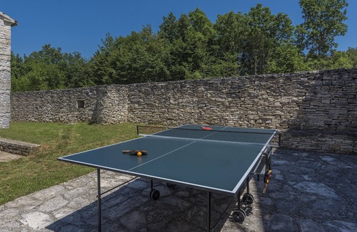 Kanfanar Villa | Villa Ana Rita for 6 people - beautiful rustical villa with heated pool & jacuzzi in Central Istria