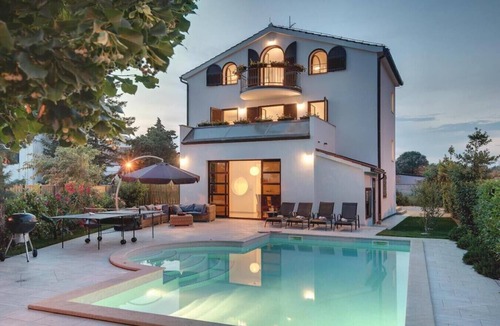 Fazana Villa | Villa Andrija in Fažana for 9 people with sea view, kids playground & heated pool - only 400 m from the beach