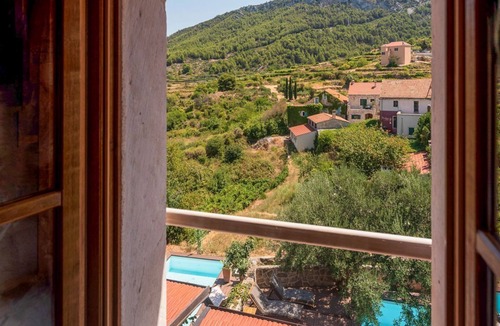 Pitve Villa | Villa Ante - Two Bedroom Villa, Sleeps 6