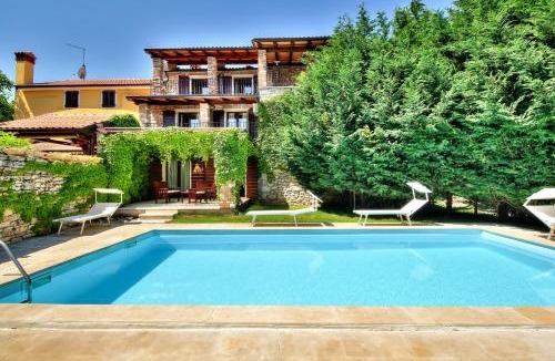 Materada Villa | Villa Anthony with 3 br and private pool near Umag