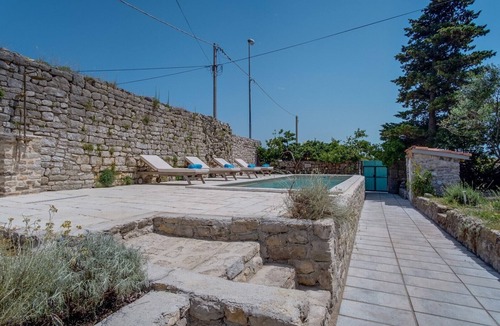 Mali Losinj Villa | Villa Antique in Osor
