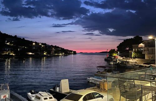 Razanj Apartment | Villa Antoni